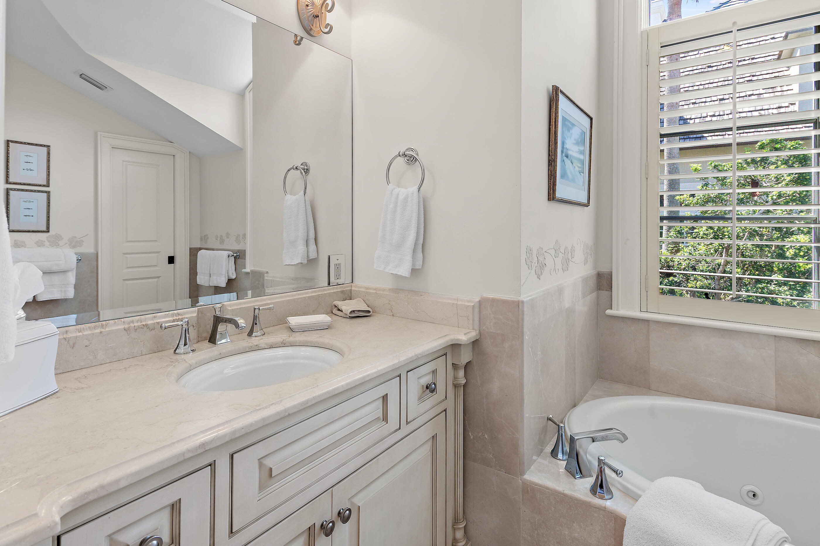 HOLIDAY ISLE - Residential