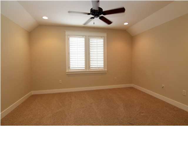 BUNGALOS AT SANDESTIN - Residential