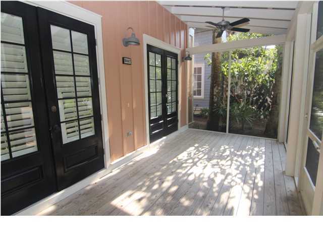 BUNGALOS AT SANDESTIN - Residential