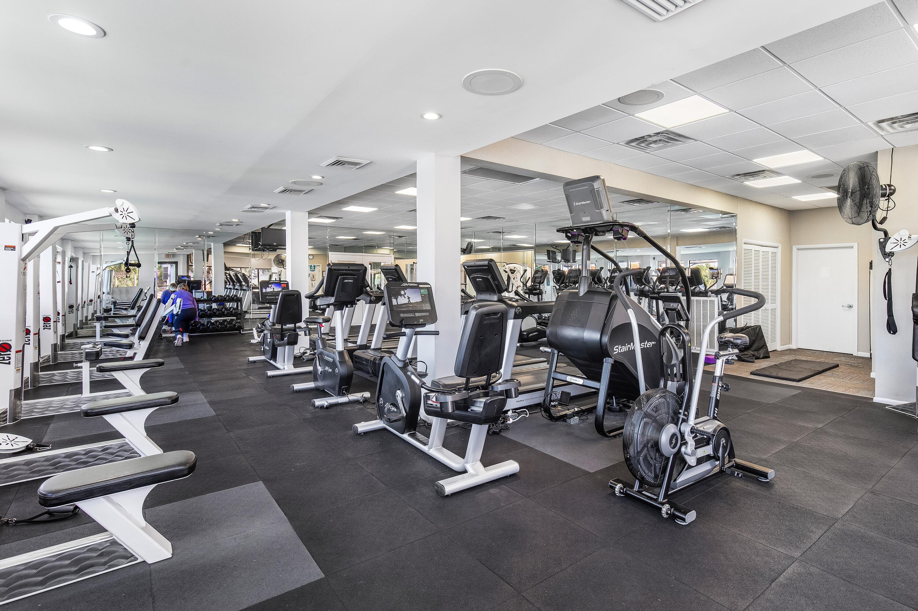 Edgewater Golf - Residential