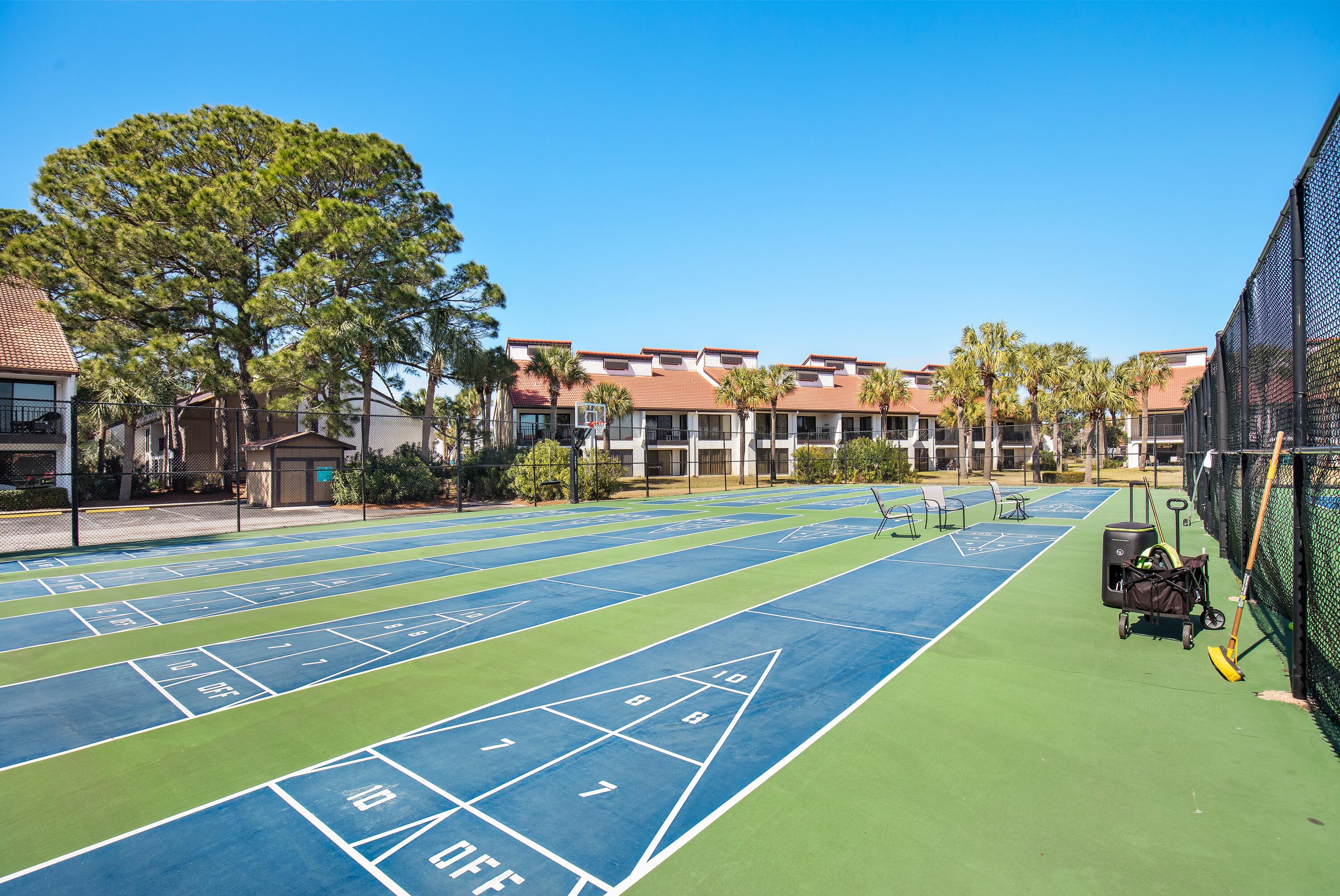 Edgewater Golf - Residential