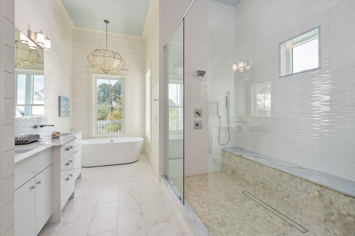 SEAGROVE SHORES 4TH ADD - Residential