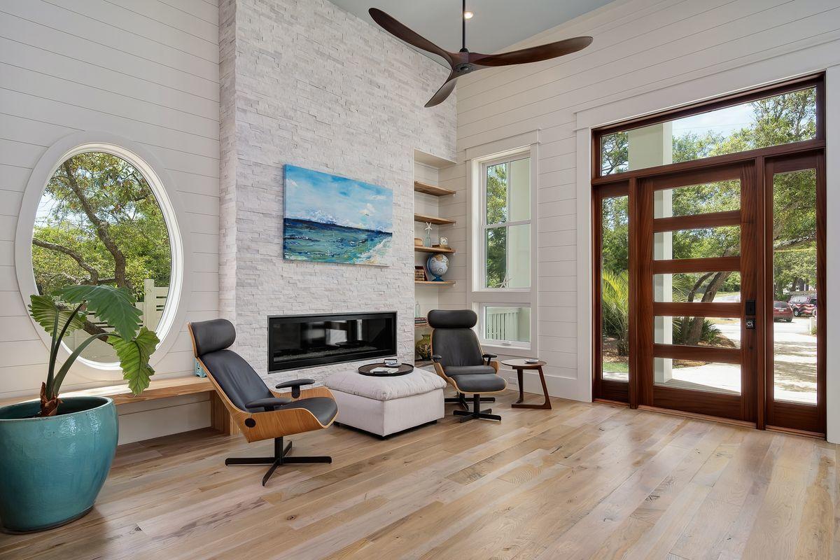 SEAGROVE SHORES 4TH ADD - Residential