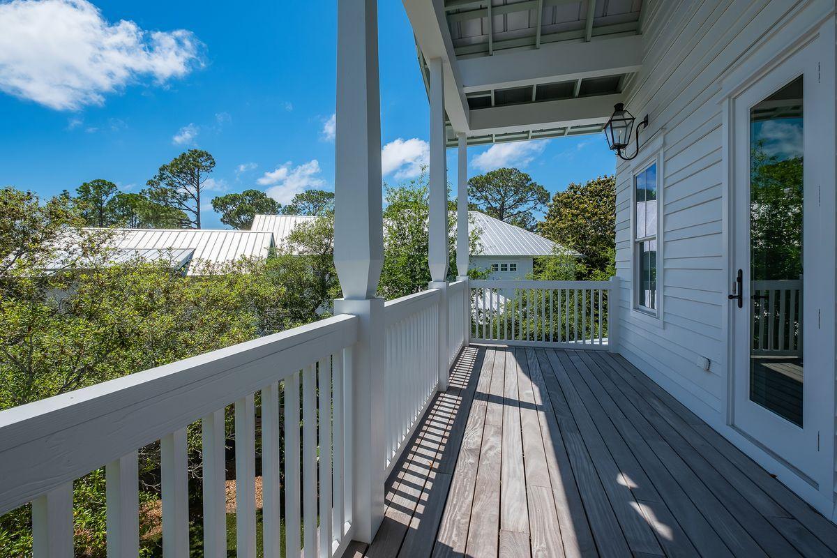 SEAGROVE SHORES 4TH ADD - Residential