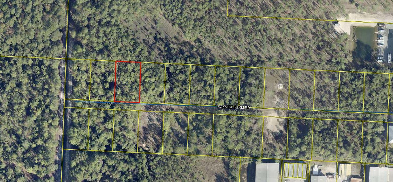 Check out this vacant lot in South Walton Perfect for building your dream home or as an investment opportunity, with easy access to beaches, shopping, and local amenities. Great potential for a custom residential property in a desirable location or an investment property. Lot is off the beaten path in a quiet area.