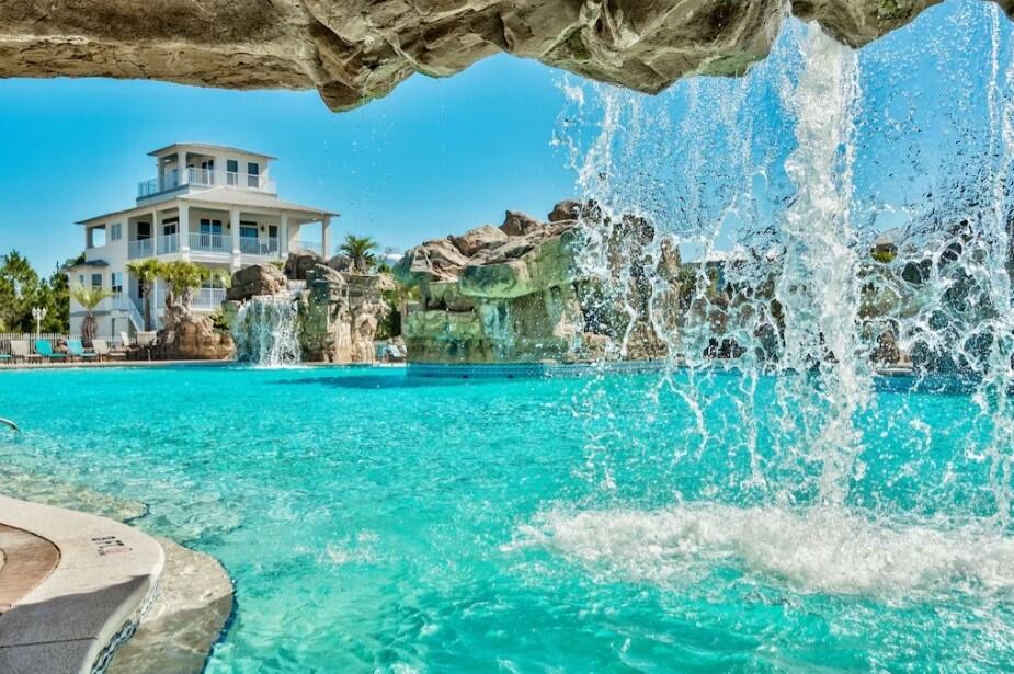 CYPRESS BREEZE PLANTATION - Residential