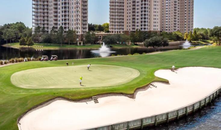 EMERALD WATERS - Residential