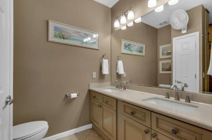 EMERALD WATERS - Residential