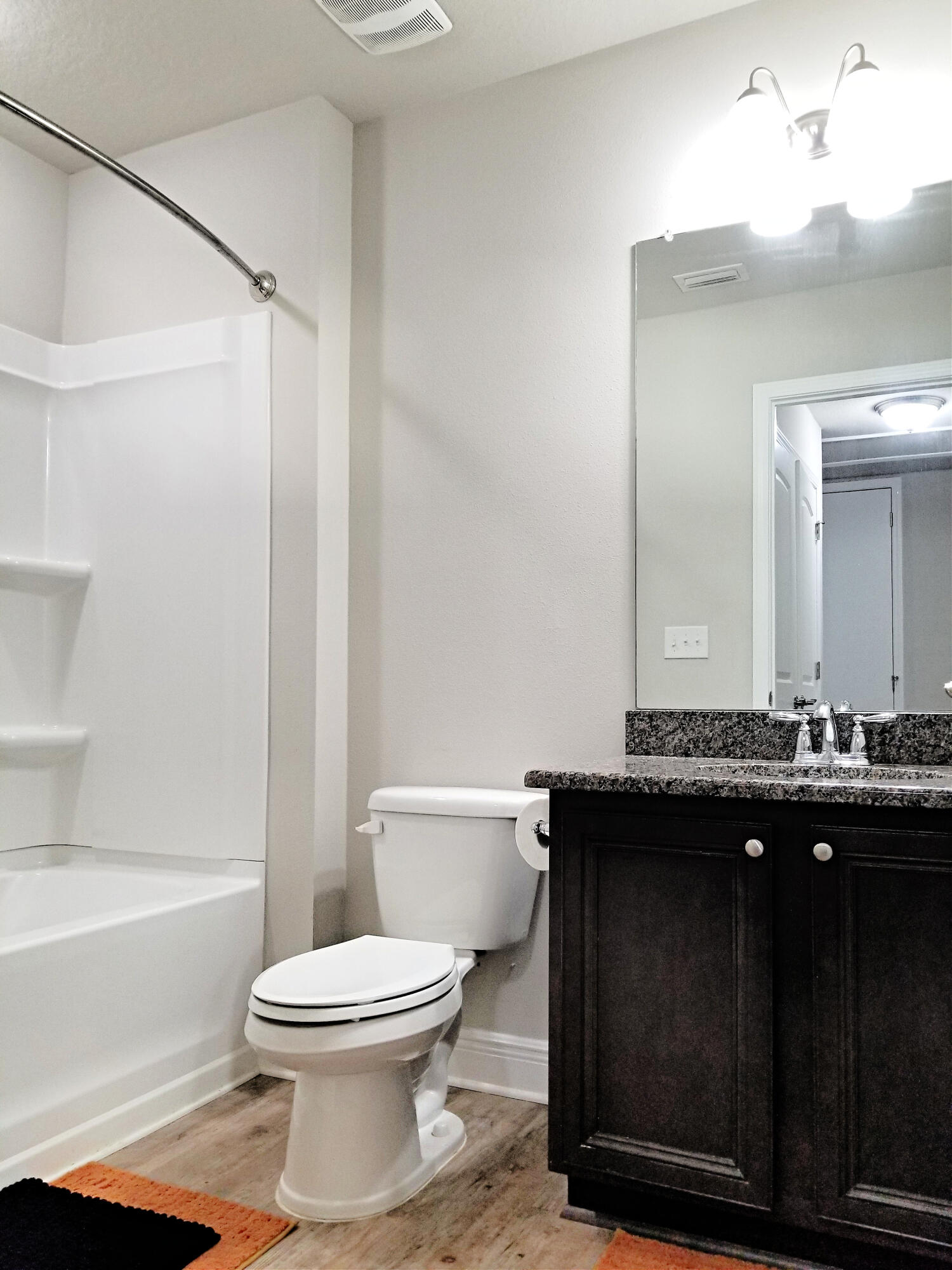 RESERVE POINTE - Residential