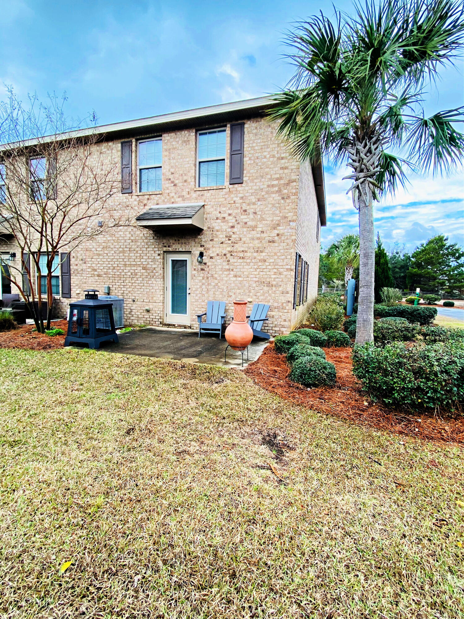 RESERVE POINTE - Residential