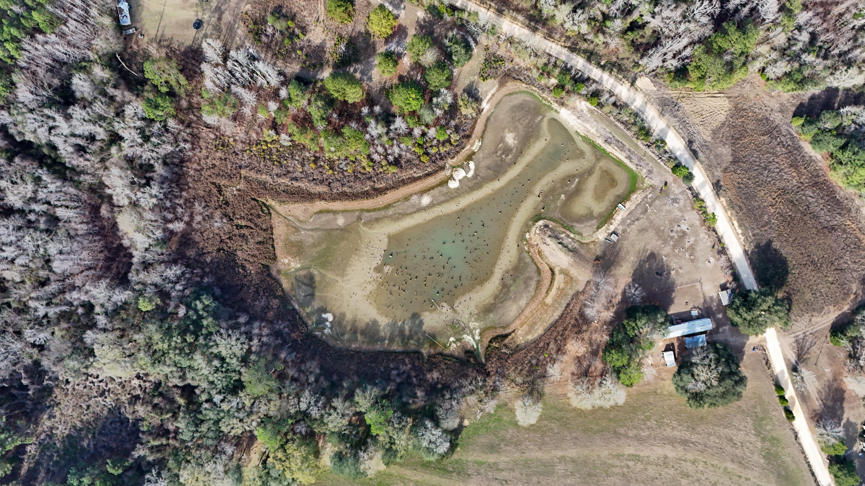 METES & BOUNDS - Land