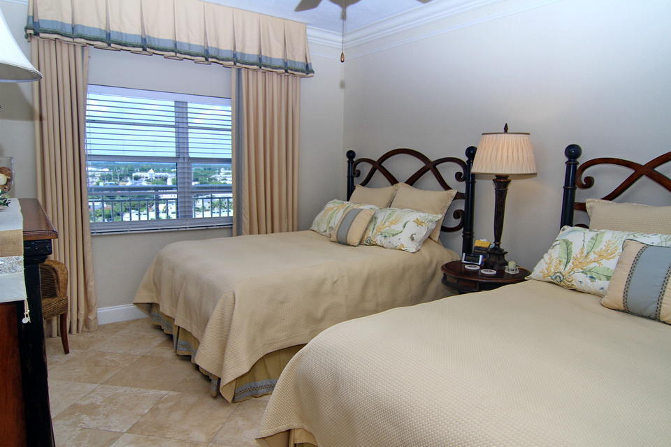 TIDES OF DESTIN - Residential