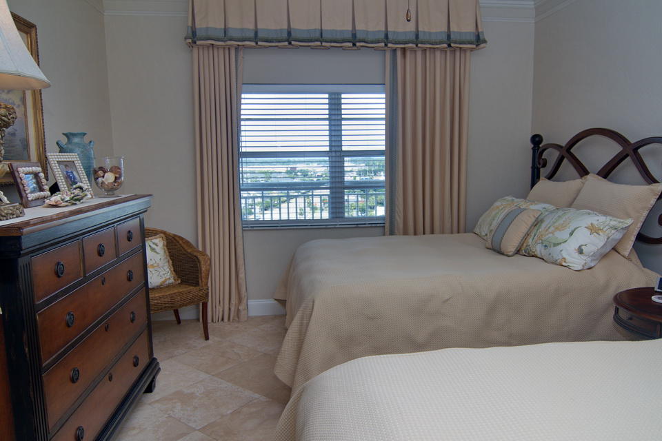 TIDES OF DESTIN - Residential