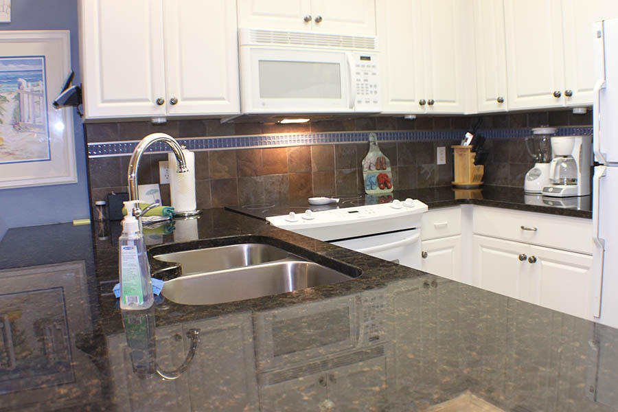 MARAVILLA CONDO 2 - Residential