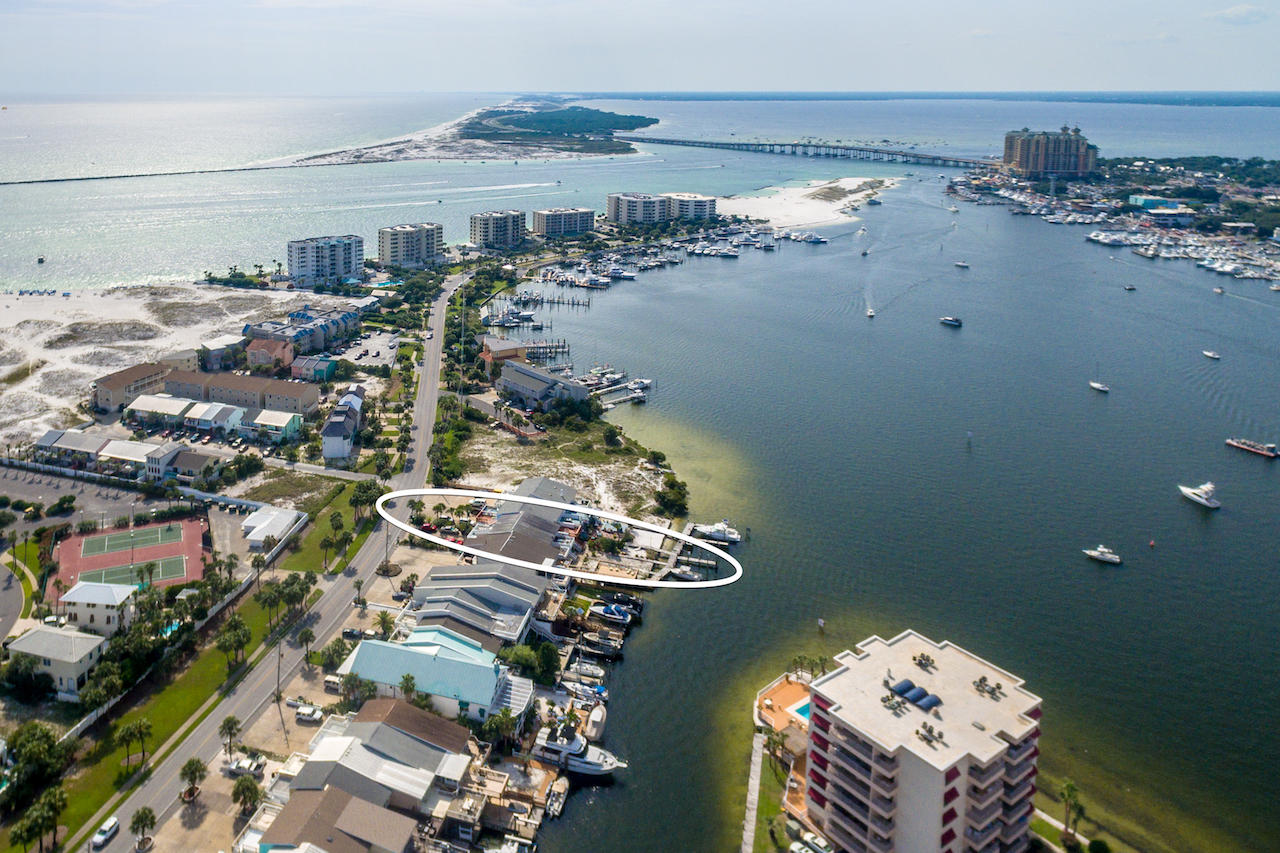 HOLIDAY ISLE - Residential