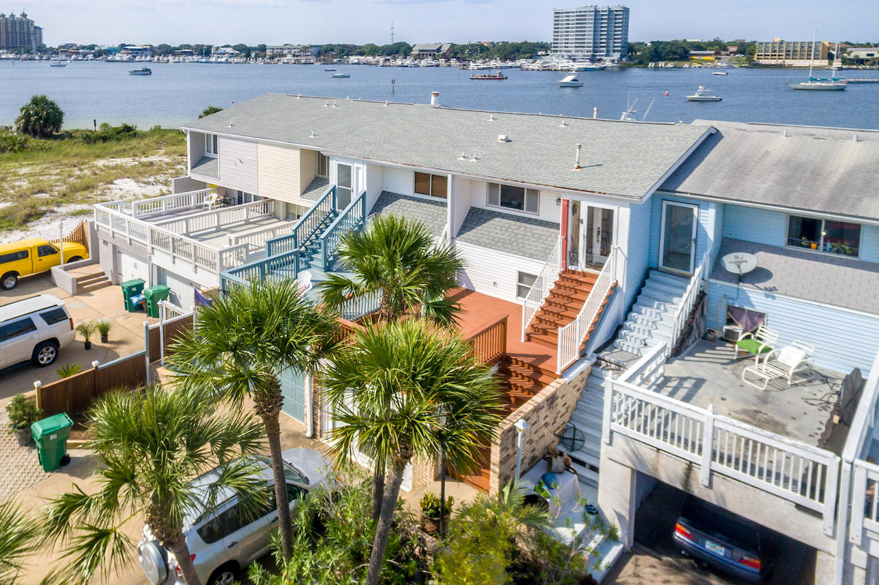 HOLIDAY ISLE - Residential