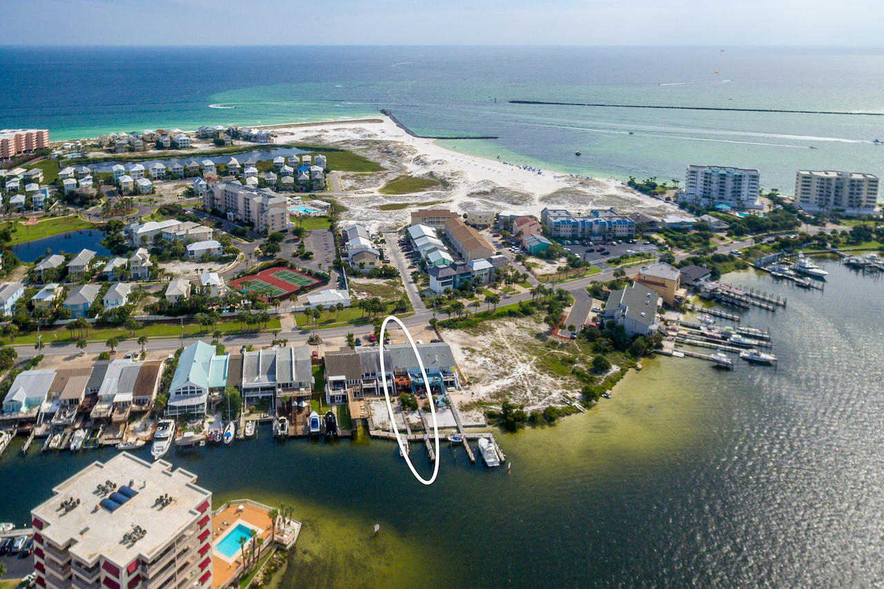 HOLIDAY ISLE - Residential