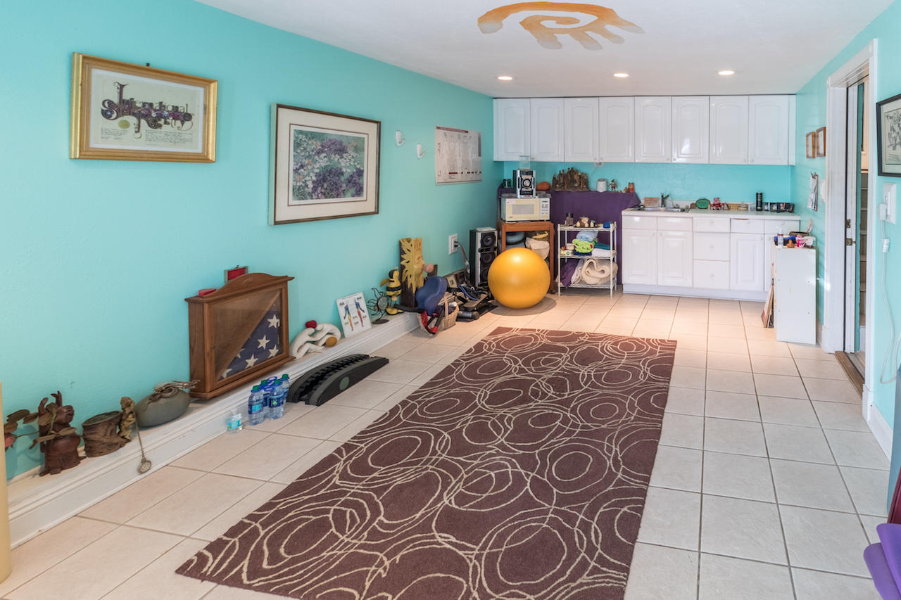 HOLIDAY ISLE - Residential