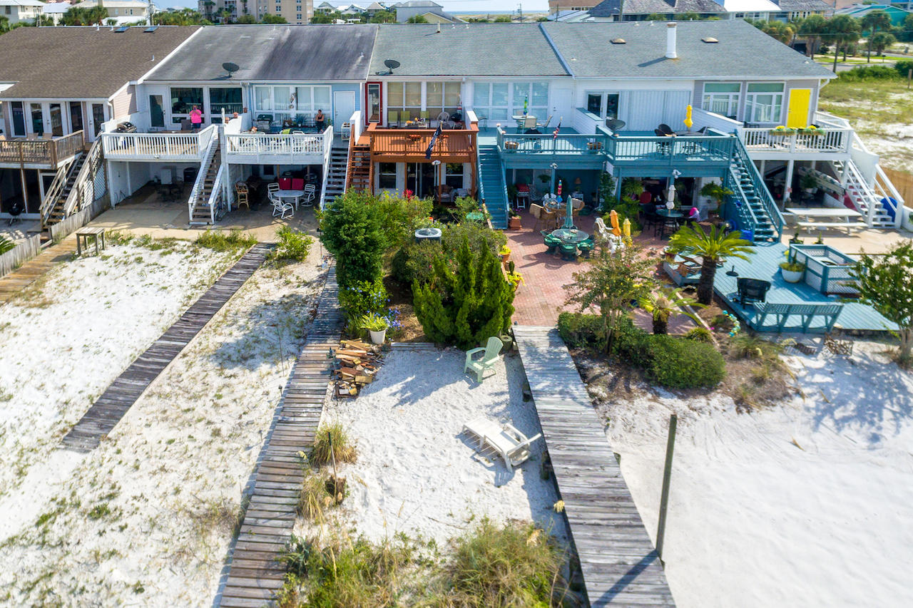 HOLIDAY ISLE - Residential