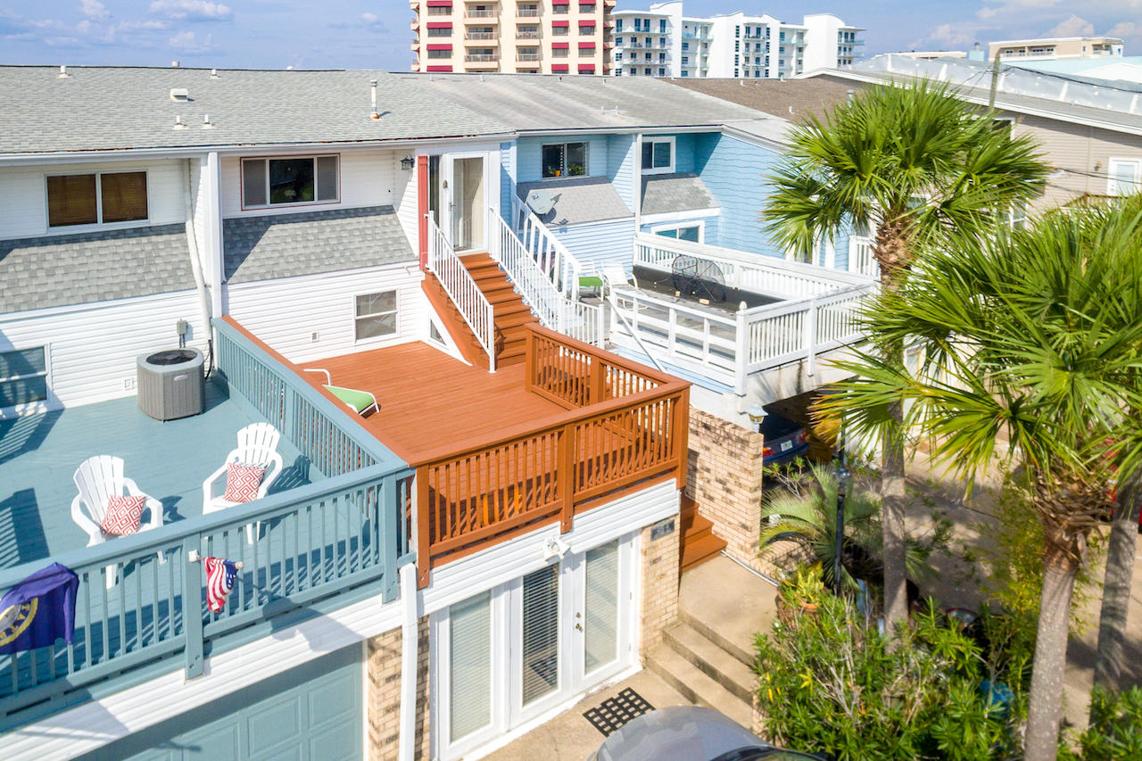 HOLIDAY ISLE - Residential