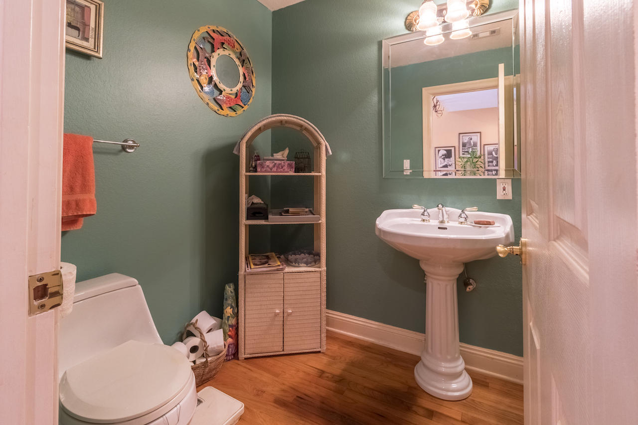 HOLIDAY ISLE - Residential