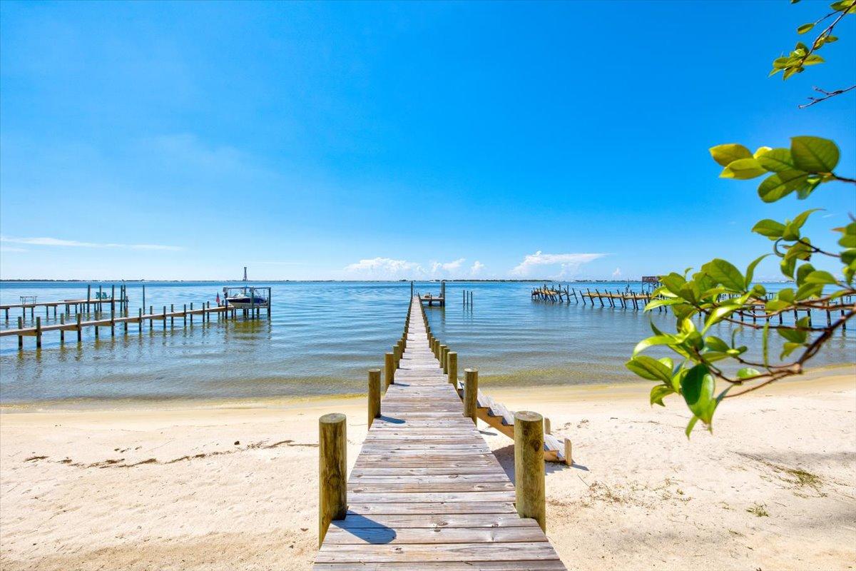 WYNNEHAVEN BEACH ESTATES - Residential