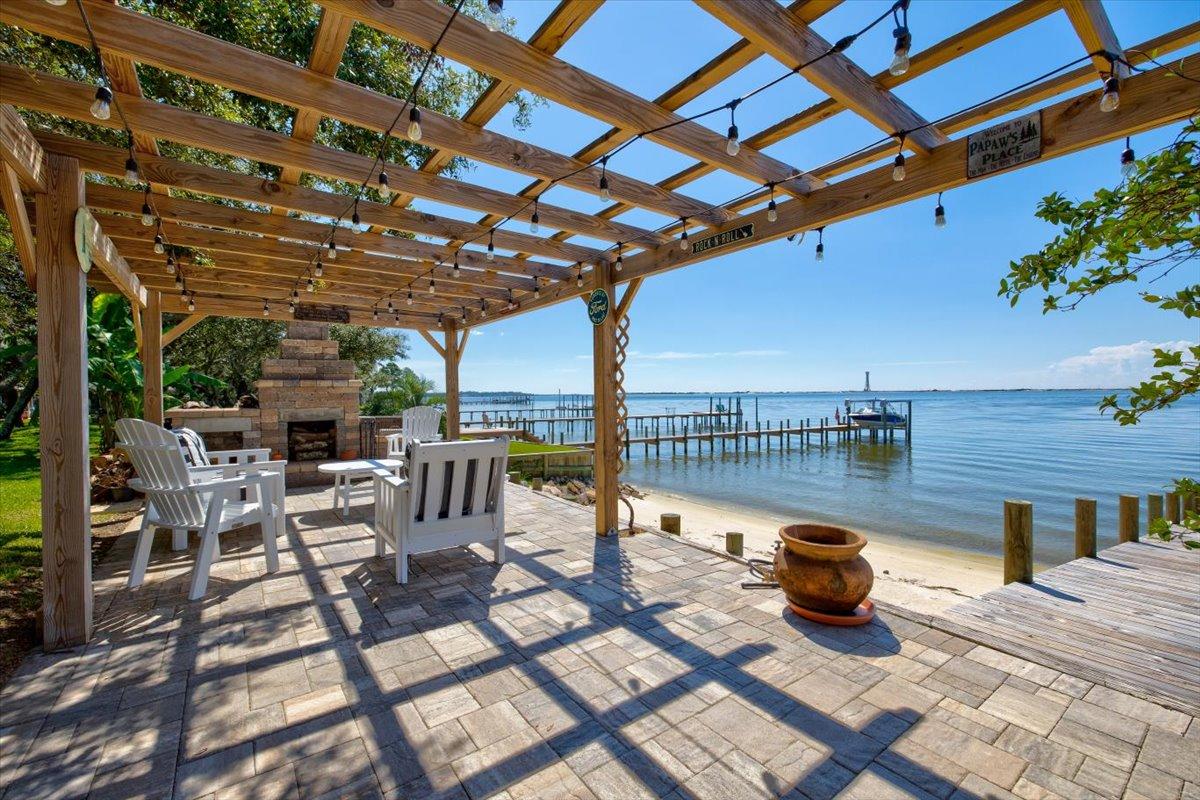 WYNNEHAVEN BEACH ESTATES - Residential