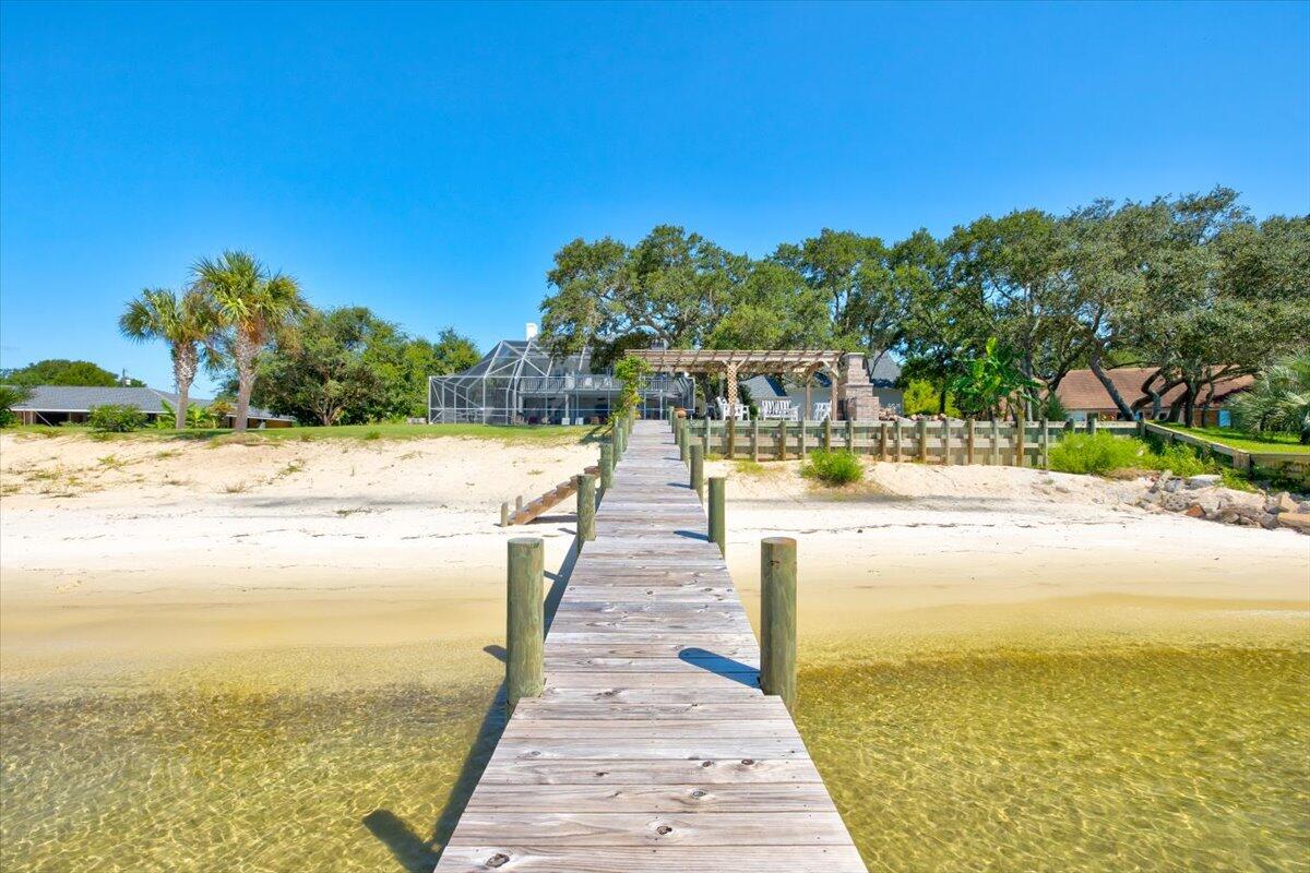 WYNNEHAVEN BEACH ESTATES - Residential