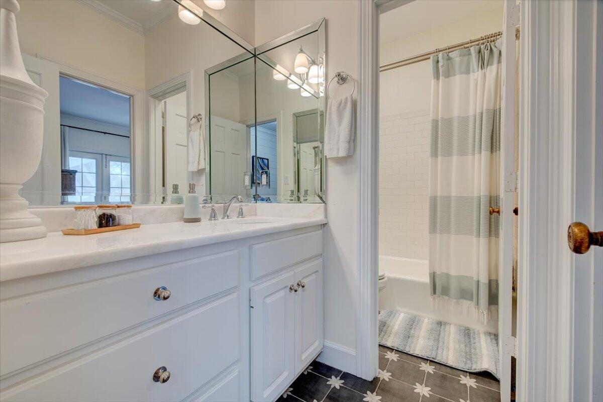 WYNNEHAVEN BEACH ESTATES - Residential