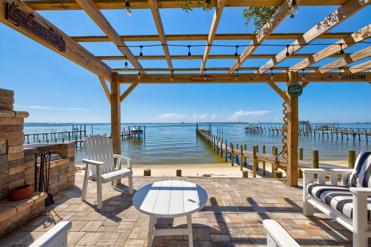 WYNNEHAVEN BEACH ESTATES - Residential