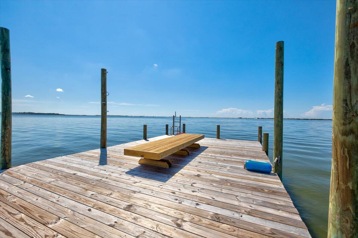 WYNNEHAVEN BEACH ESTATES - Residential