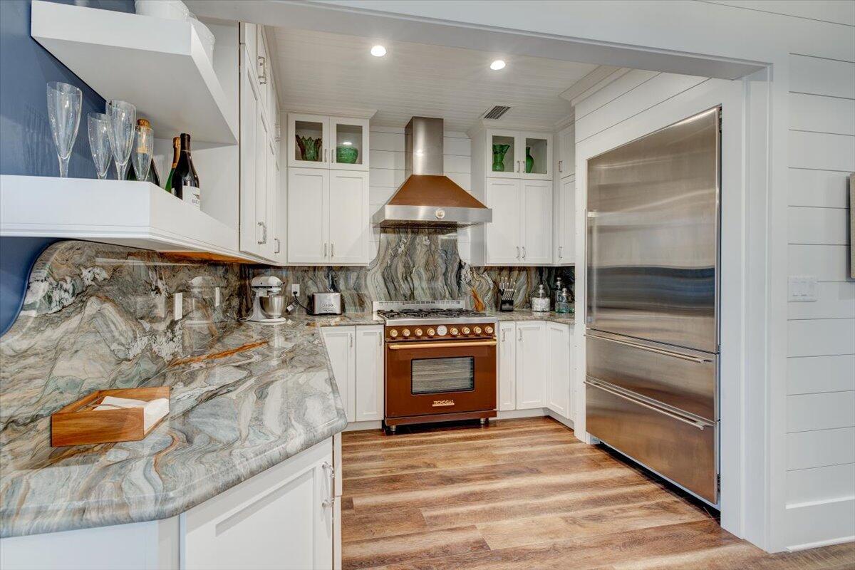 WYNNEHAVEN BEACH ESTATES - Residential