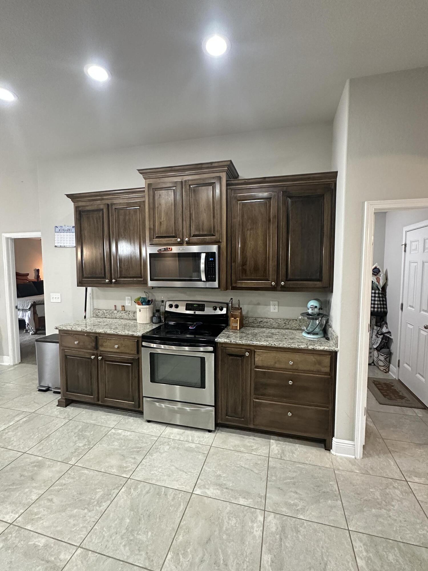 FOX VALLEY PH 3-A - Residential