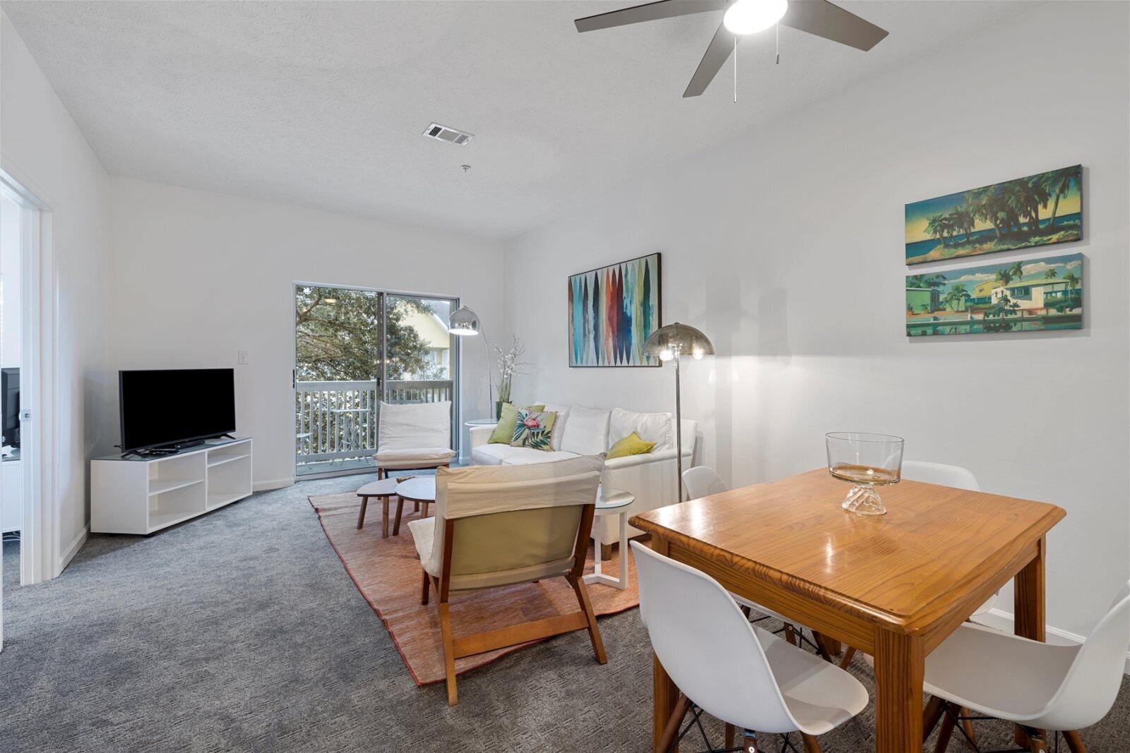 HERONS WATCH CONDO PH 2 - Residential