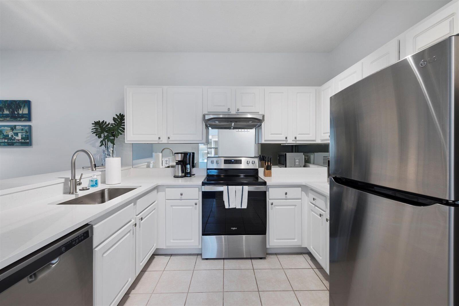 HERONS WATCH CONDO PH 2 - Residential