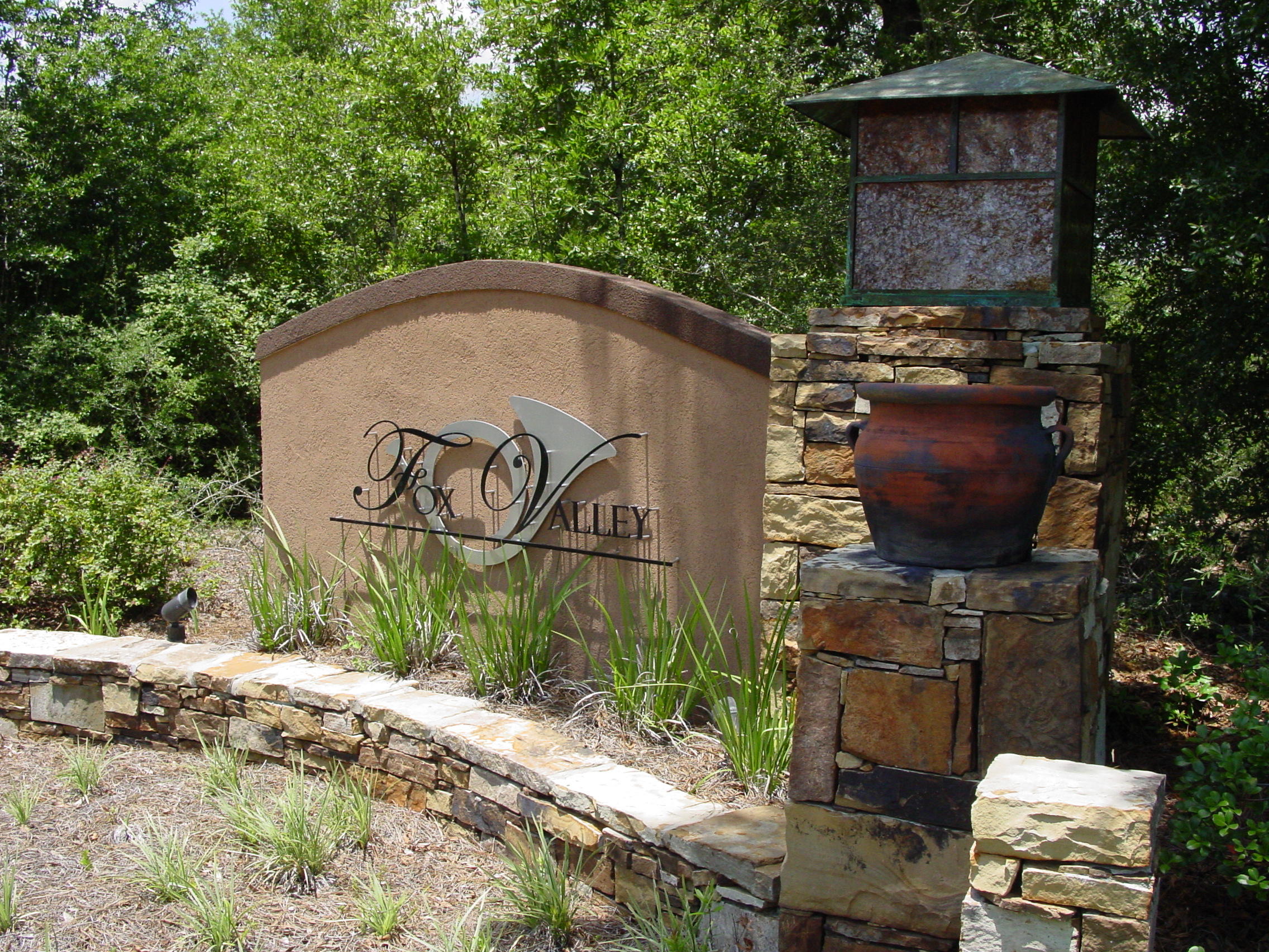 FOX VALLEY - Residential