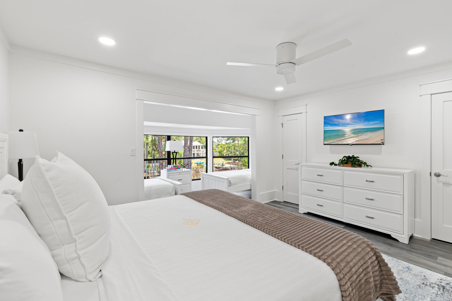 LAKEWOOD OF SEAGROVE BEACH - Residential