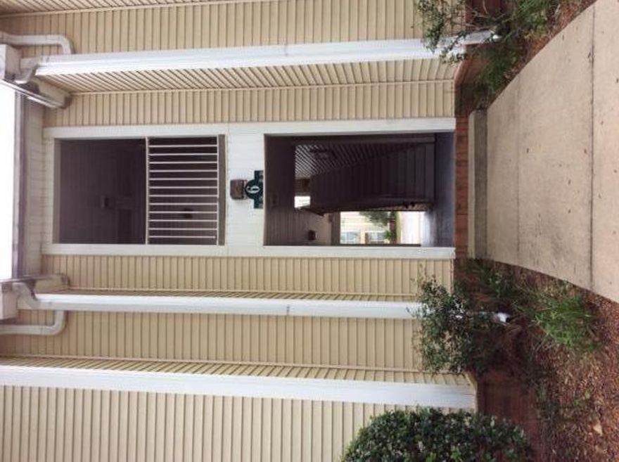 Great first floor unit with laminate flooring in living areas, updated kitchen with appliances, and best of all...no lawn to maintain! Convenient location close to college, bases & beaches. The Oaks features a cool sparkling pool for summer fun as well as bar-b-que areas and peaceful gazabos for relaxing. Available July 7. Sorry no pets and no smoking.