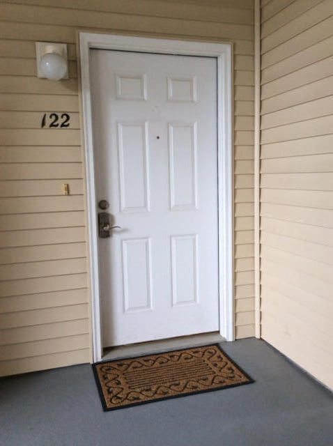 THE OAKS AT NICEVILLE - Residential Lease