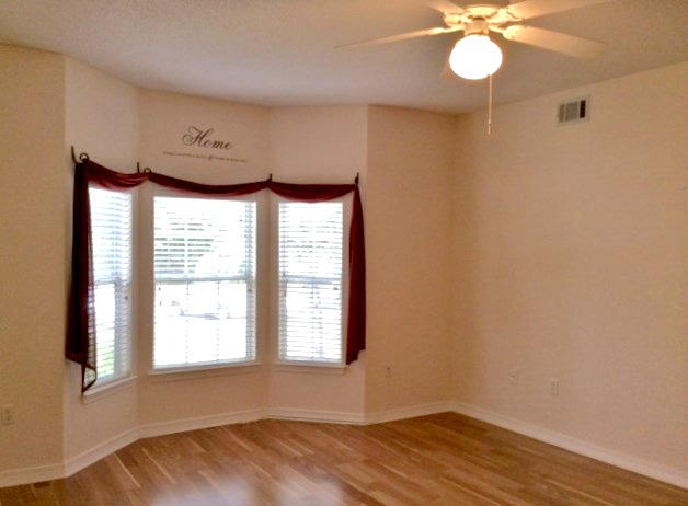 THE OAKS AT NICEVILLE - Residential Lease