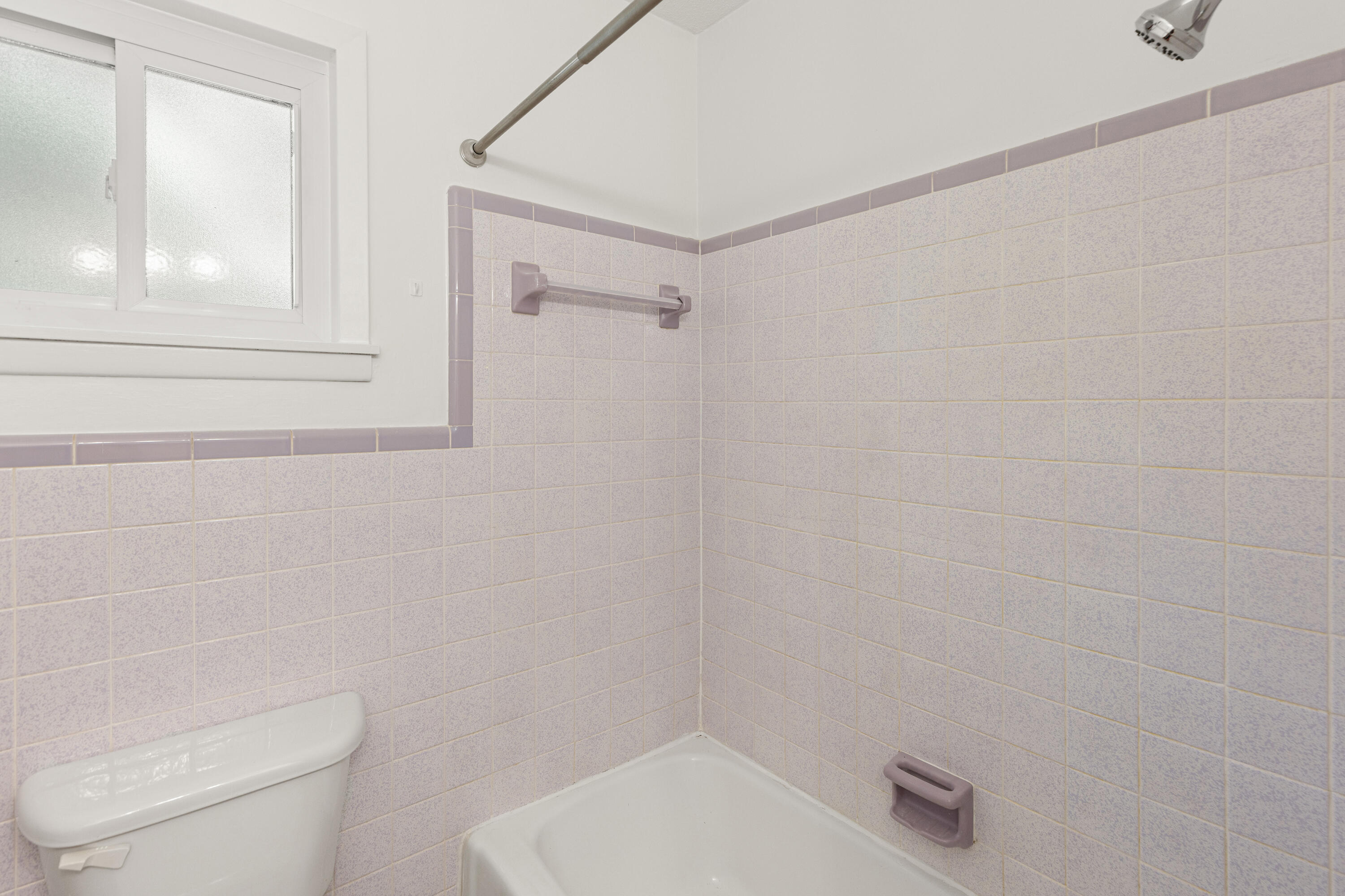 FIELD S/D 1ST ADDN - Residential Lease