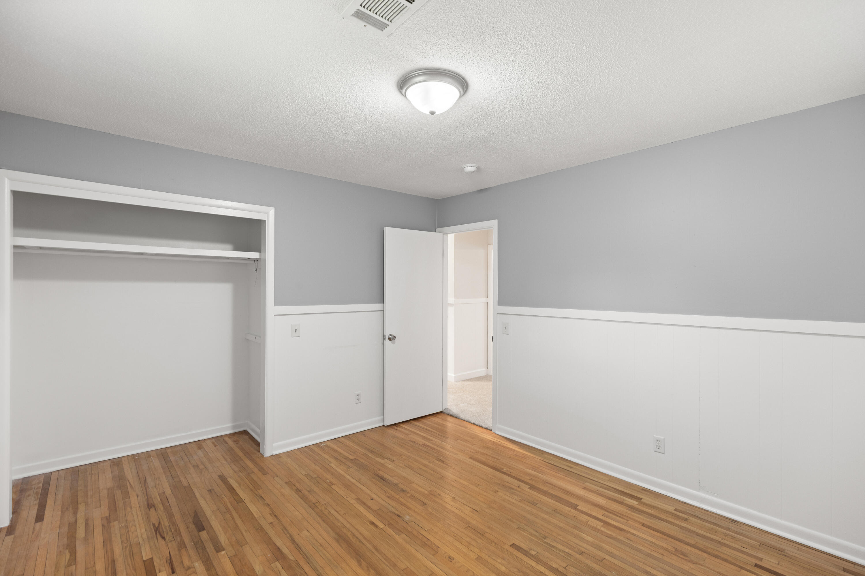 FIELD S/D 1ST ADDN - Residential Lease