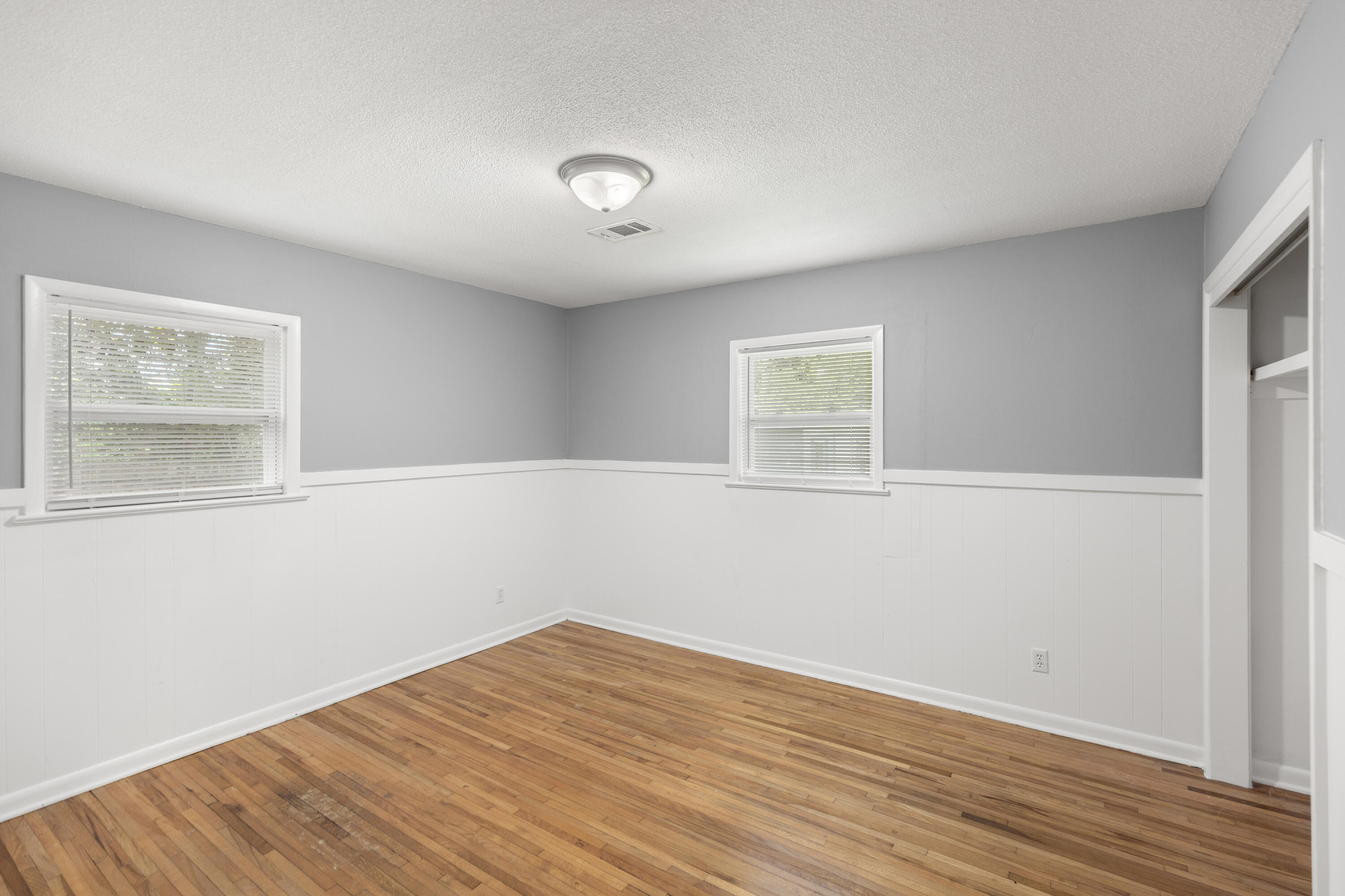 FIELD S/D 1ST ADDN - Residential Lease
