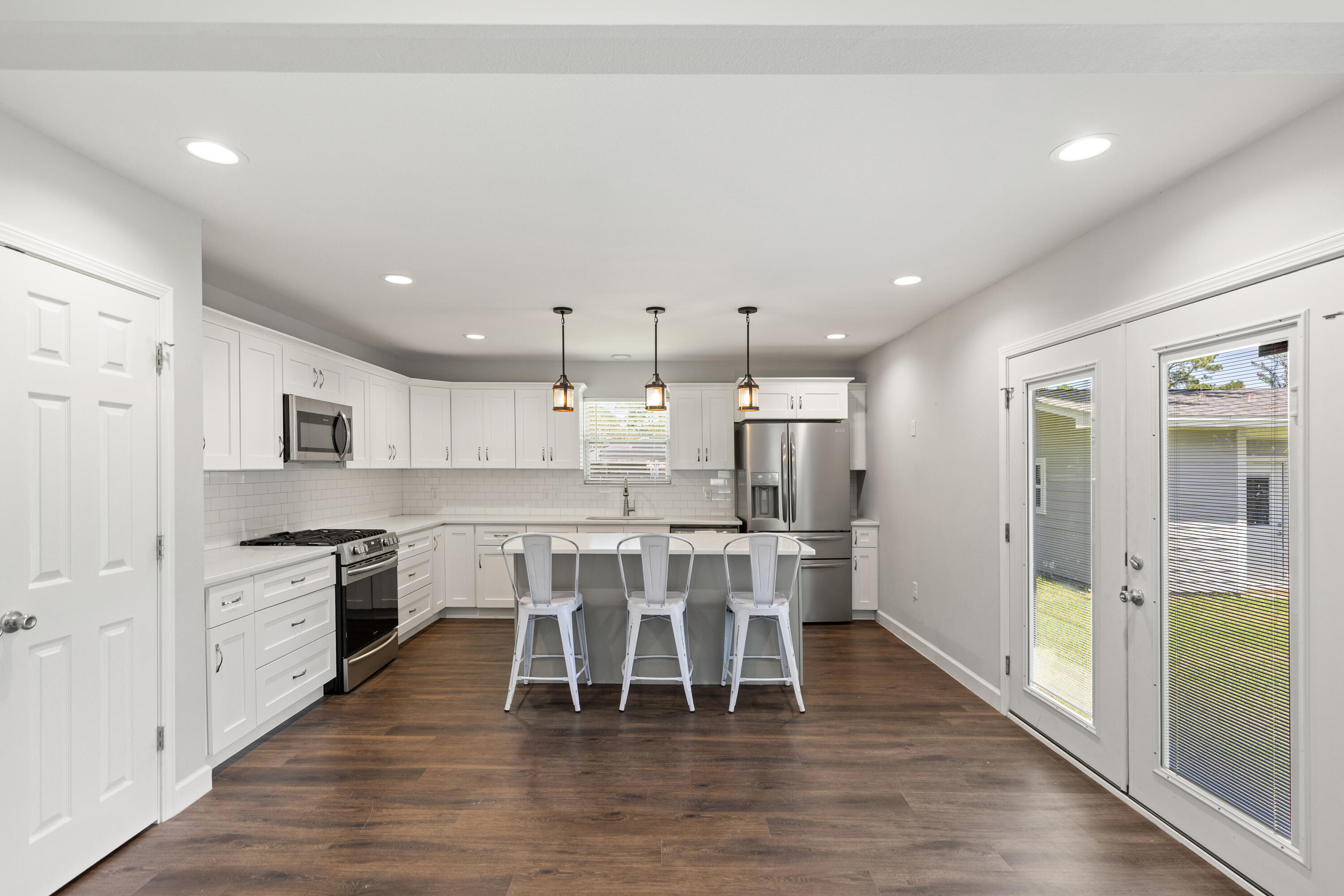FIELD S/D 1ST ADDN - Residential Lease
