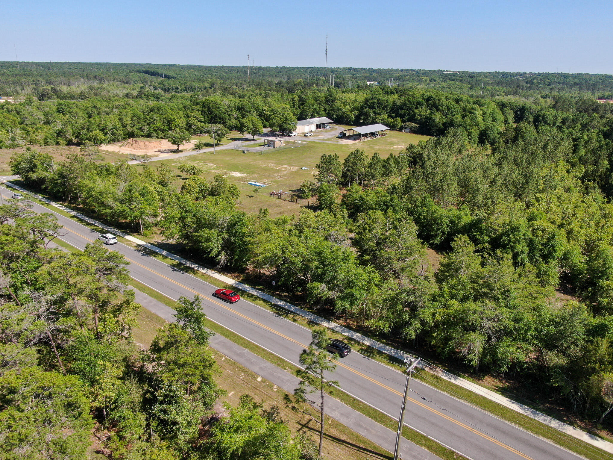 METES & BOUNDS - Land