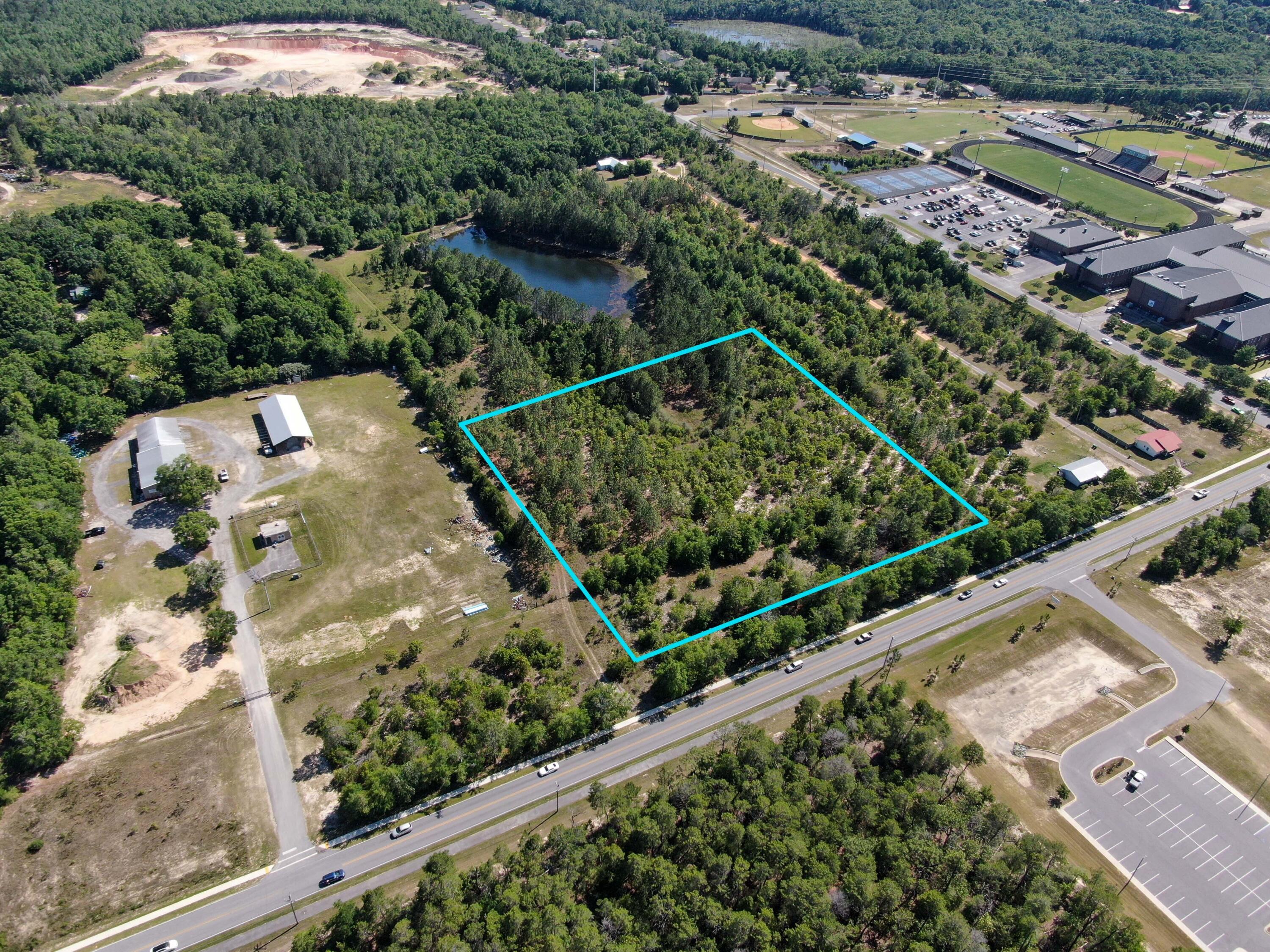 METES & BOUNDS - Land