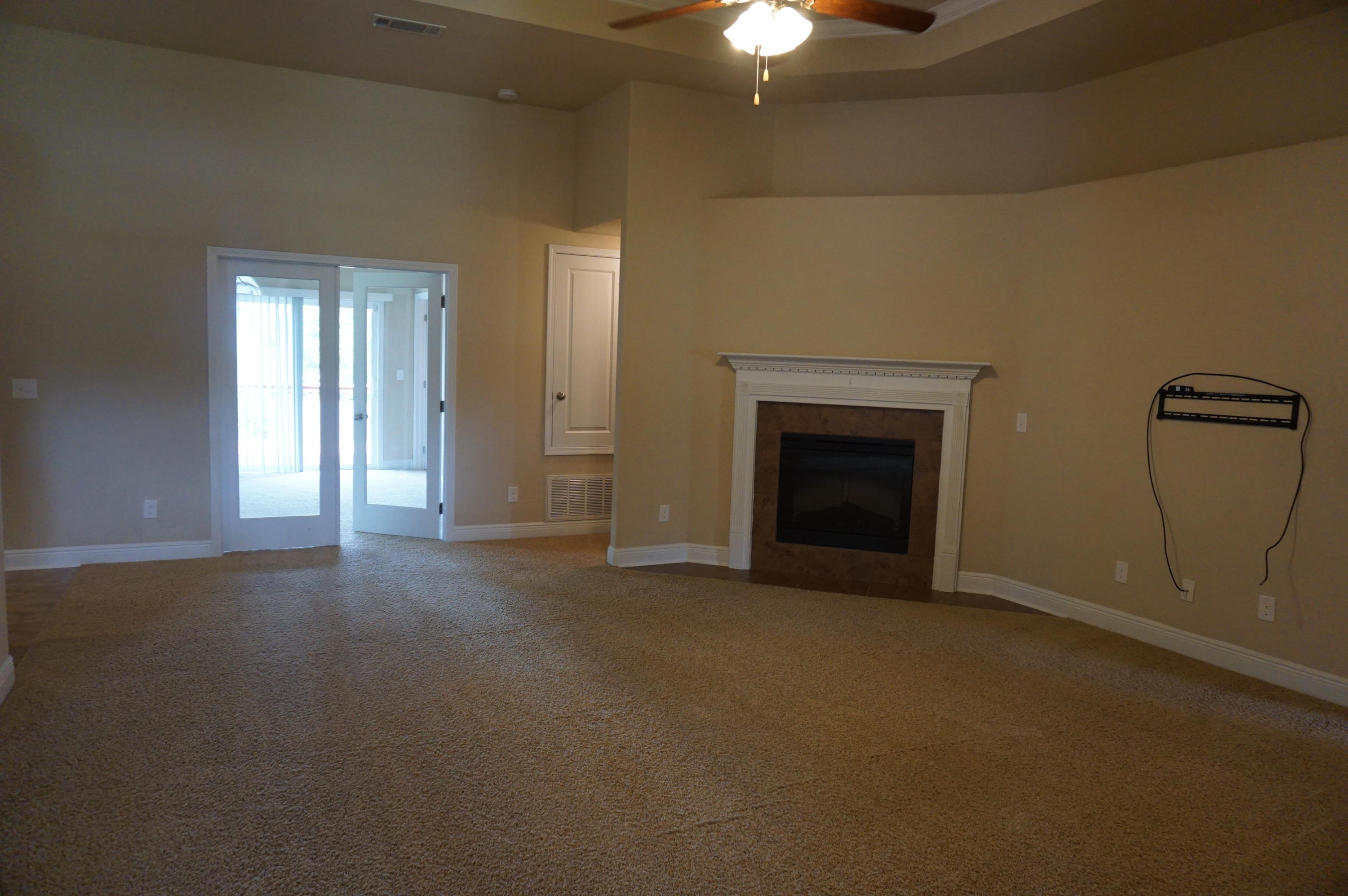 SILVERWOOD - Residential Lease