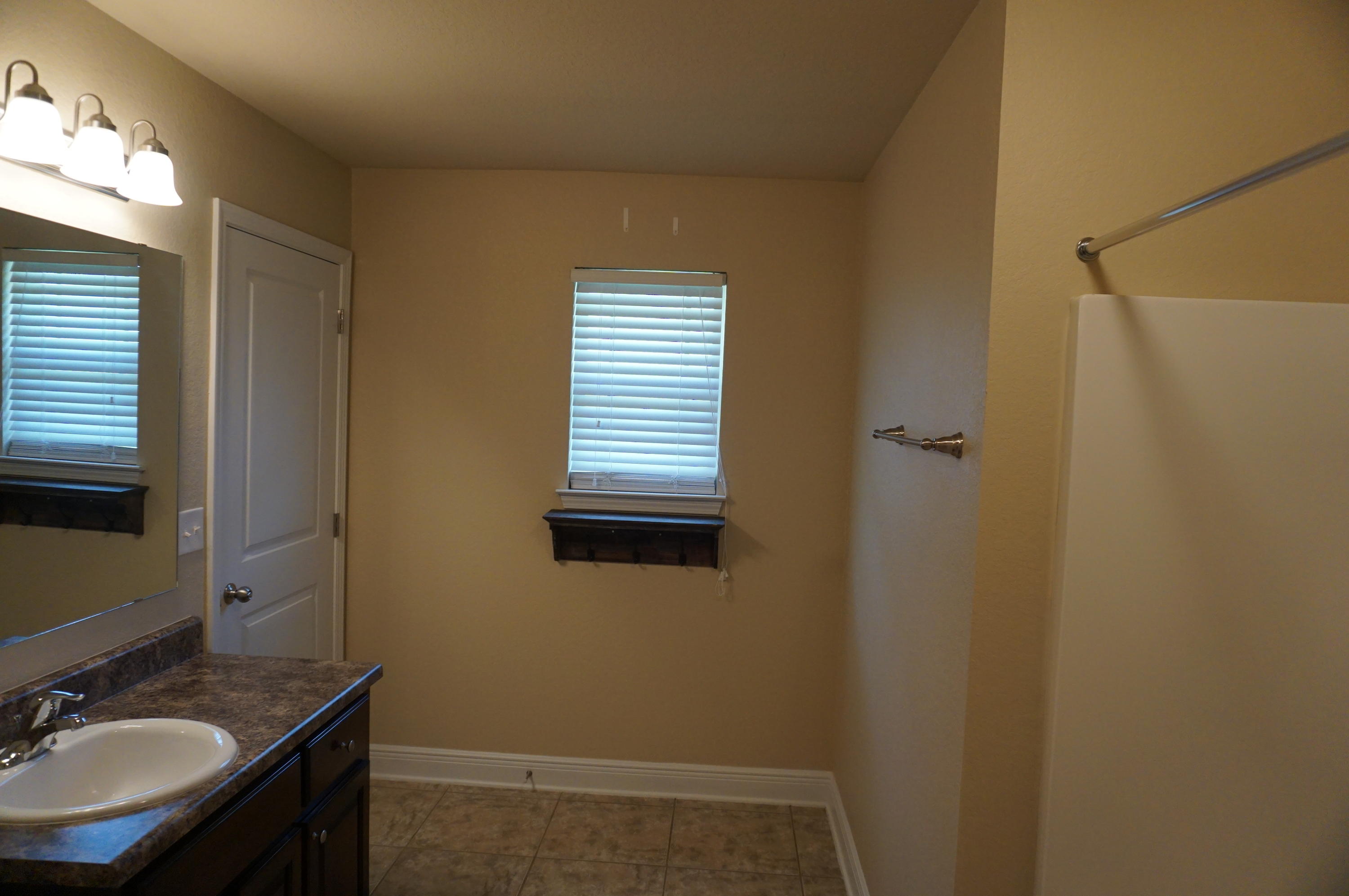 SILVERWOOD - Residential Lease