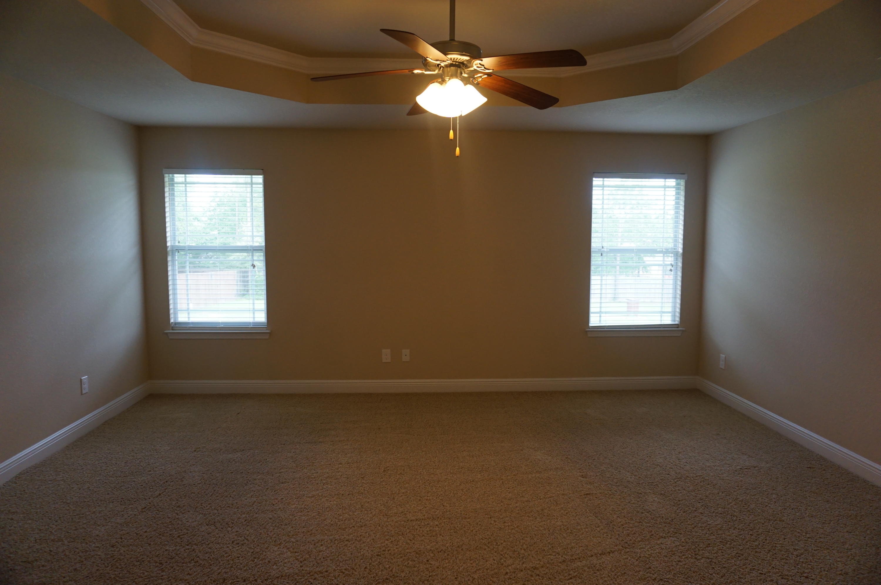 SILVERWOOD - Residential Lease