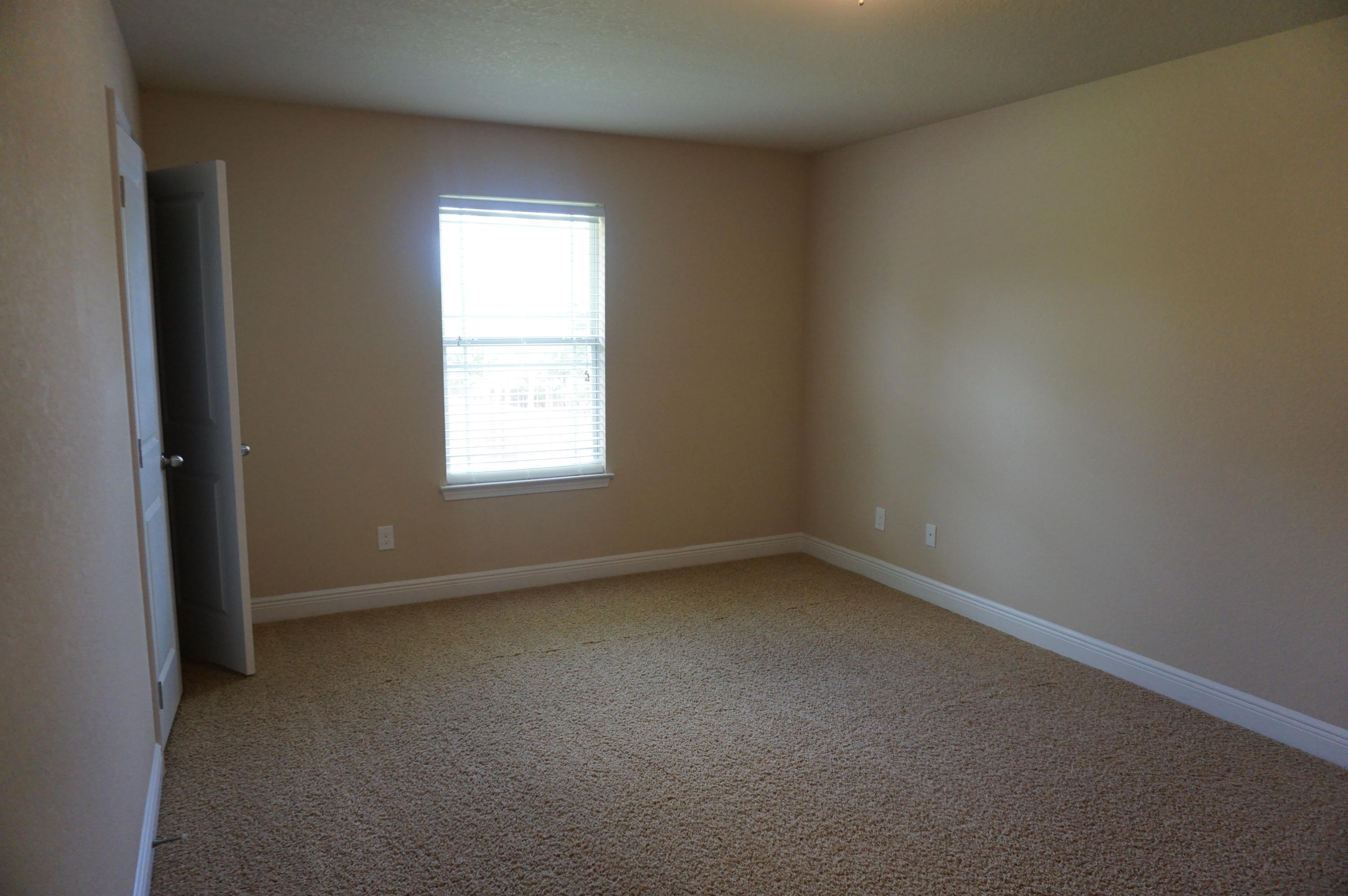 SILVERWOOD - Residential Lease